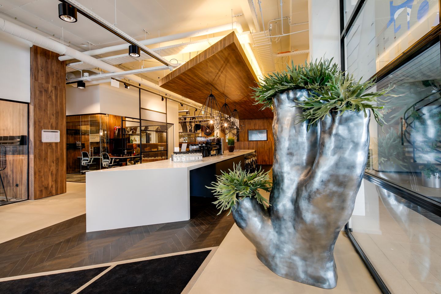 Bekijk foto 3 van Frederiklaan 10-E