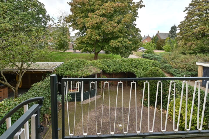 Photo 2 of Lijzij 44