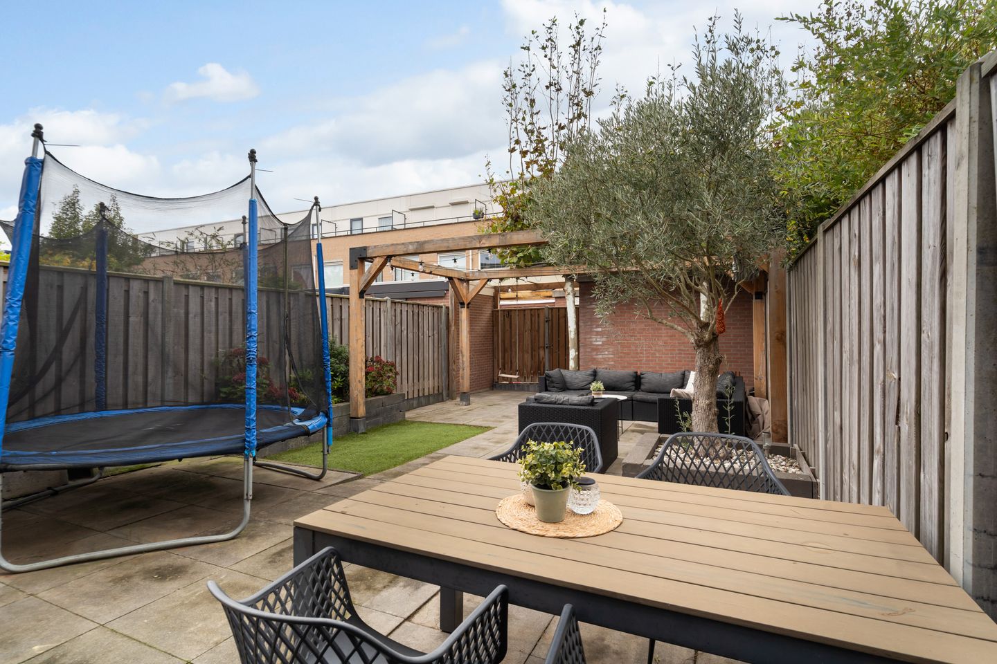 Foto 4 van Lijster 17