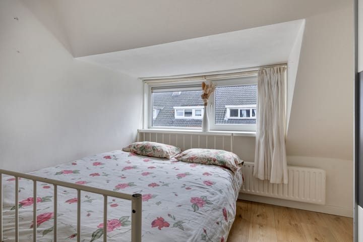 Photo 40 of Daltonstraat 46