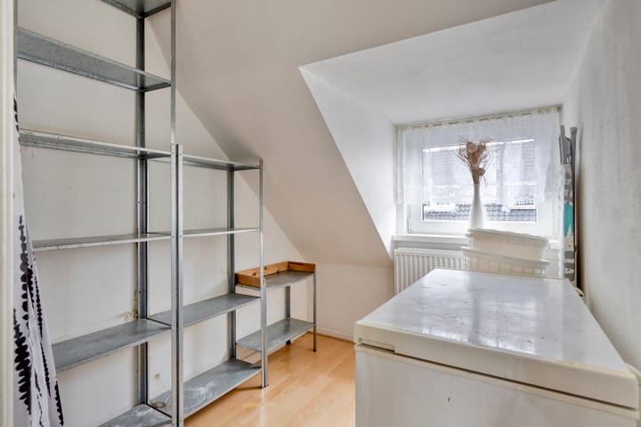 Photo 43 of Daltonstraat 46