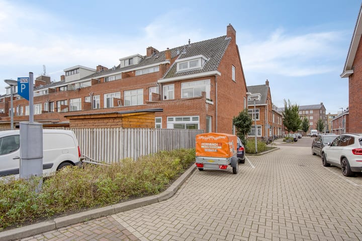 Photo 48 of Daltonstraat 46