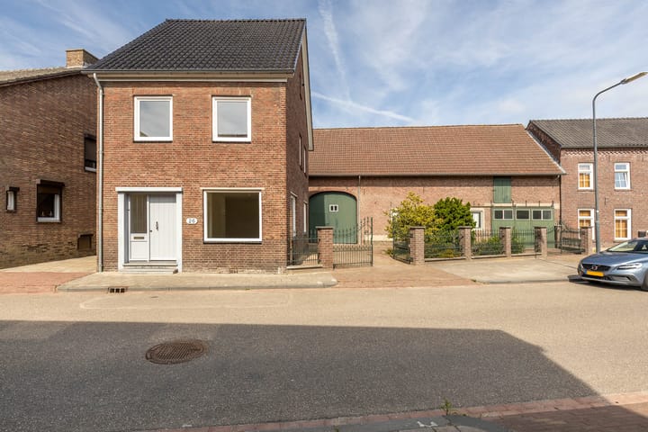 Photo 1 of Dorpsstraat 26