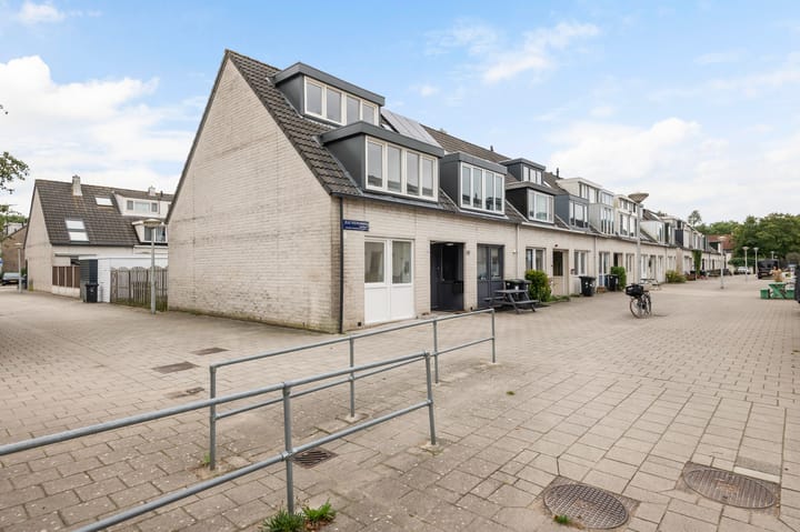 Jelle Posthumapad 66