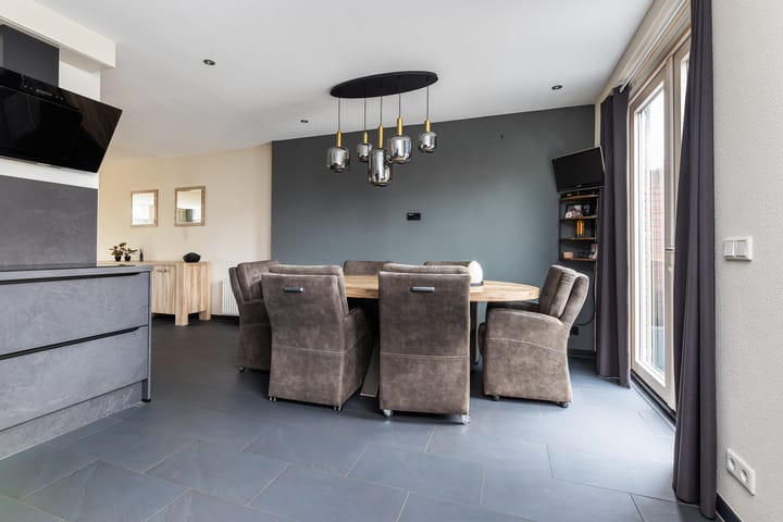 Photo 6 of de Jakke 19