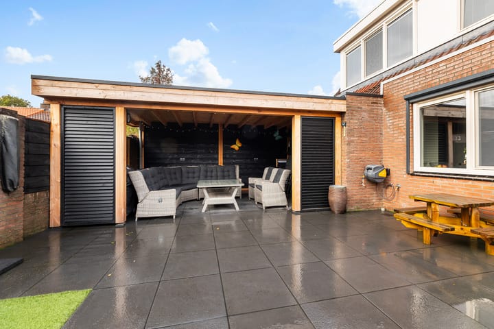 Photo 11 of de Jakke 19