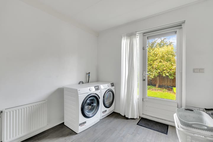 Photo 17 of Teugel 7