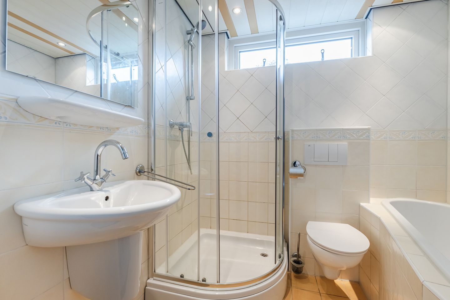 Foto 20 van Uranusstraat 6