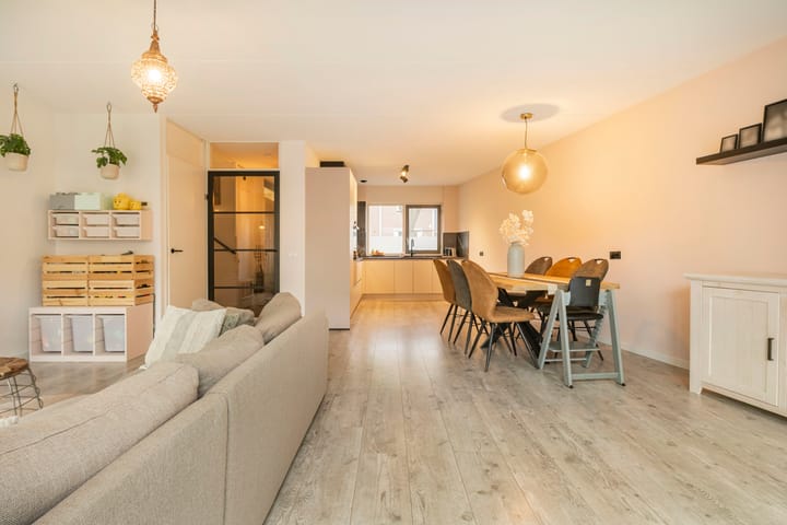 Foto 8 van Kersenplukkerserf 19