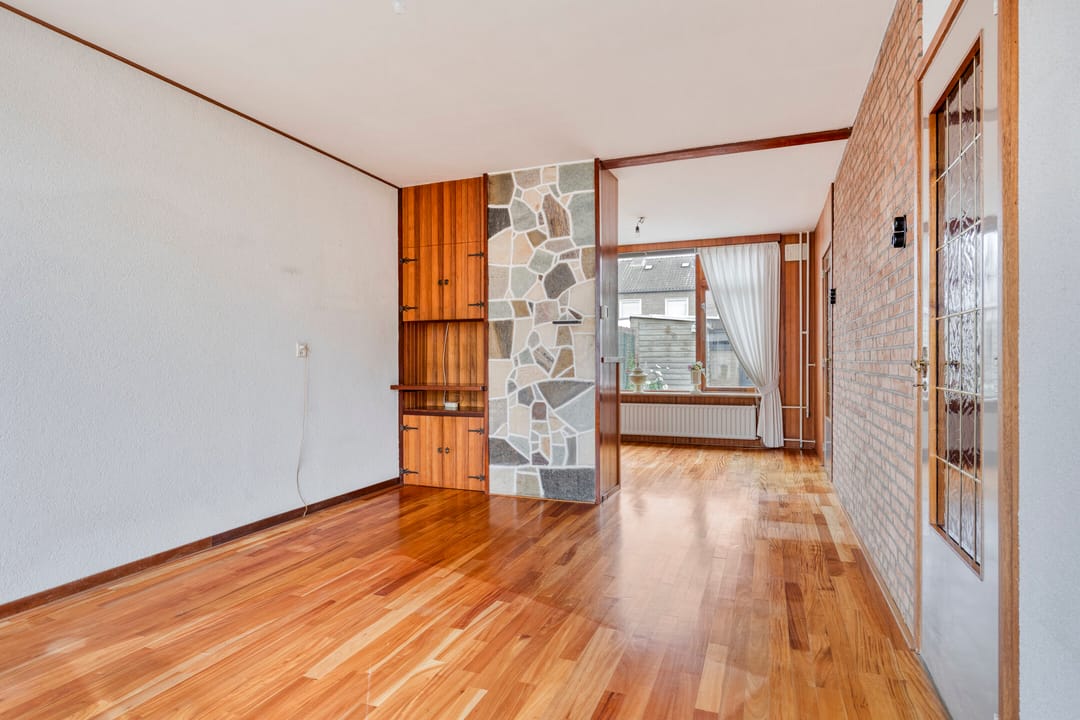 Foto 2 van Van Schendelstraat 20