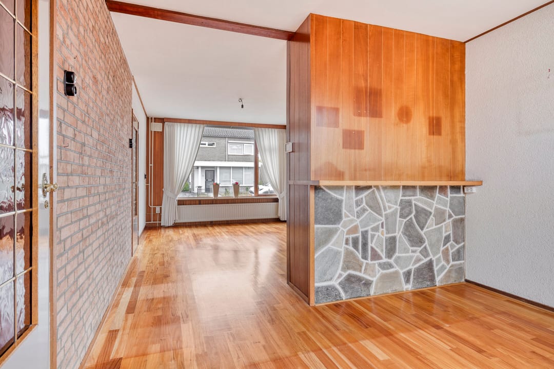 Foto 11 van Van Schendelstraat 20