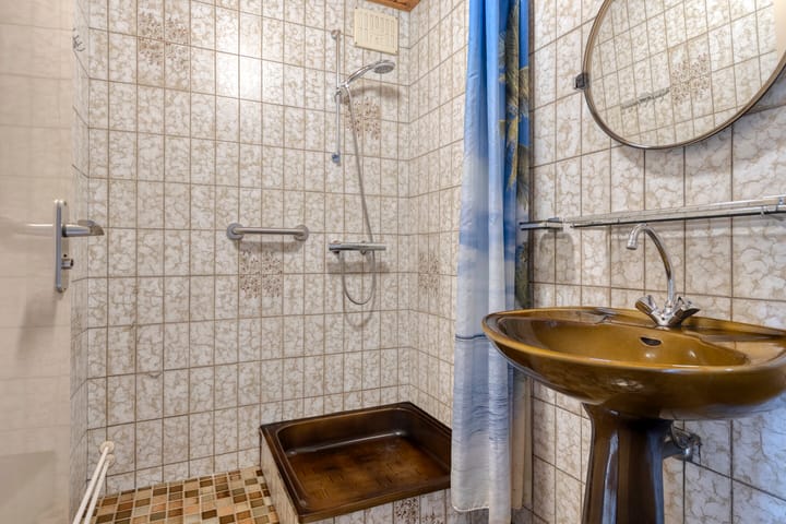 Foto 25 van Van Schendelstraat 20