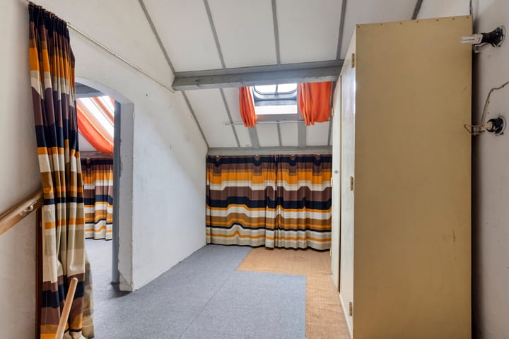 Foto 33 van Van Schendelstraat 20