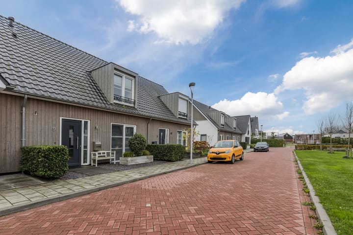 Photo 8 of Citadel 9