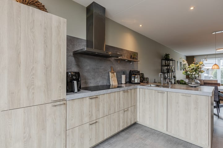 Photo 15 of Citadel 9