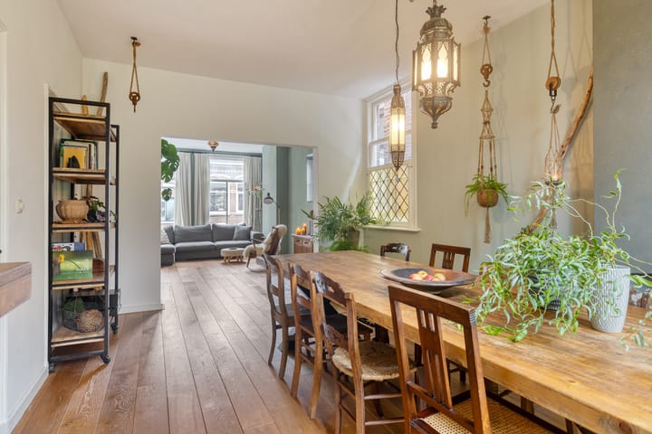 Photo 16 of Alexanderstraat 25