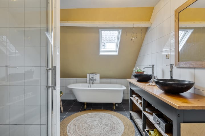 Photo 32 of Alexanderstraat 25