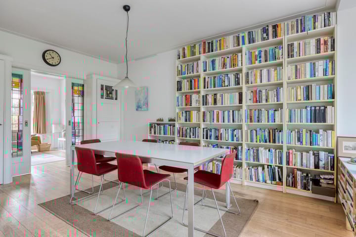 Photo 2 of Burgemeester van der Voort van Zijplaan 46