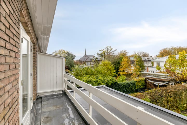 Photo 21 of Burgemeester van der Voort van Zijplaan 46