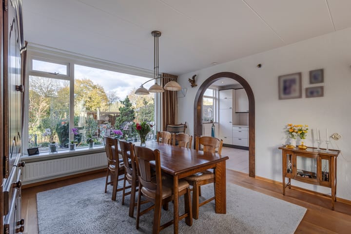 Foto 10 van Julianastraat 61