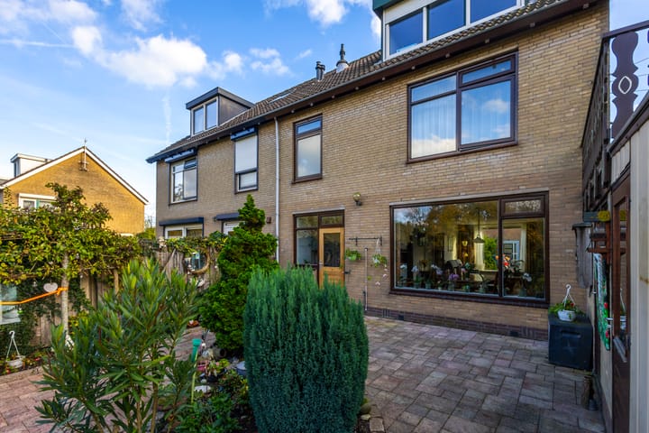 Foto 37 van Julianastraat 61