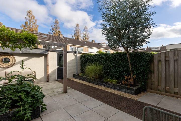 Foto 49 van Prinses Irenestraat 12