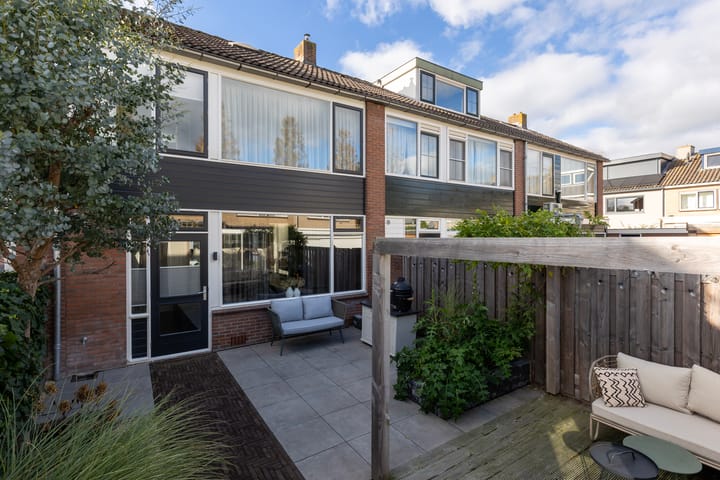 Foto 55 van Prinses Irenestraat 12