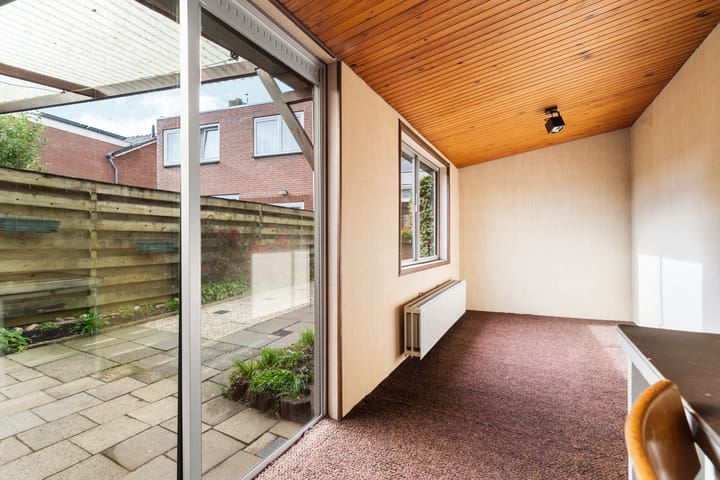 Foto 18 van Heuveloordweg 2