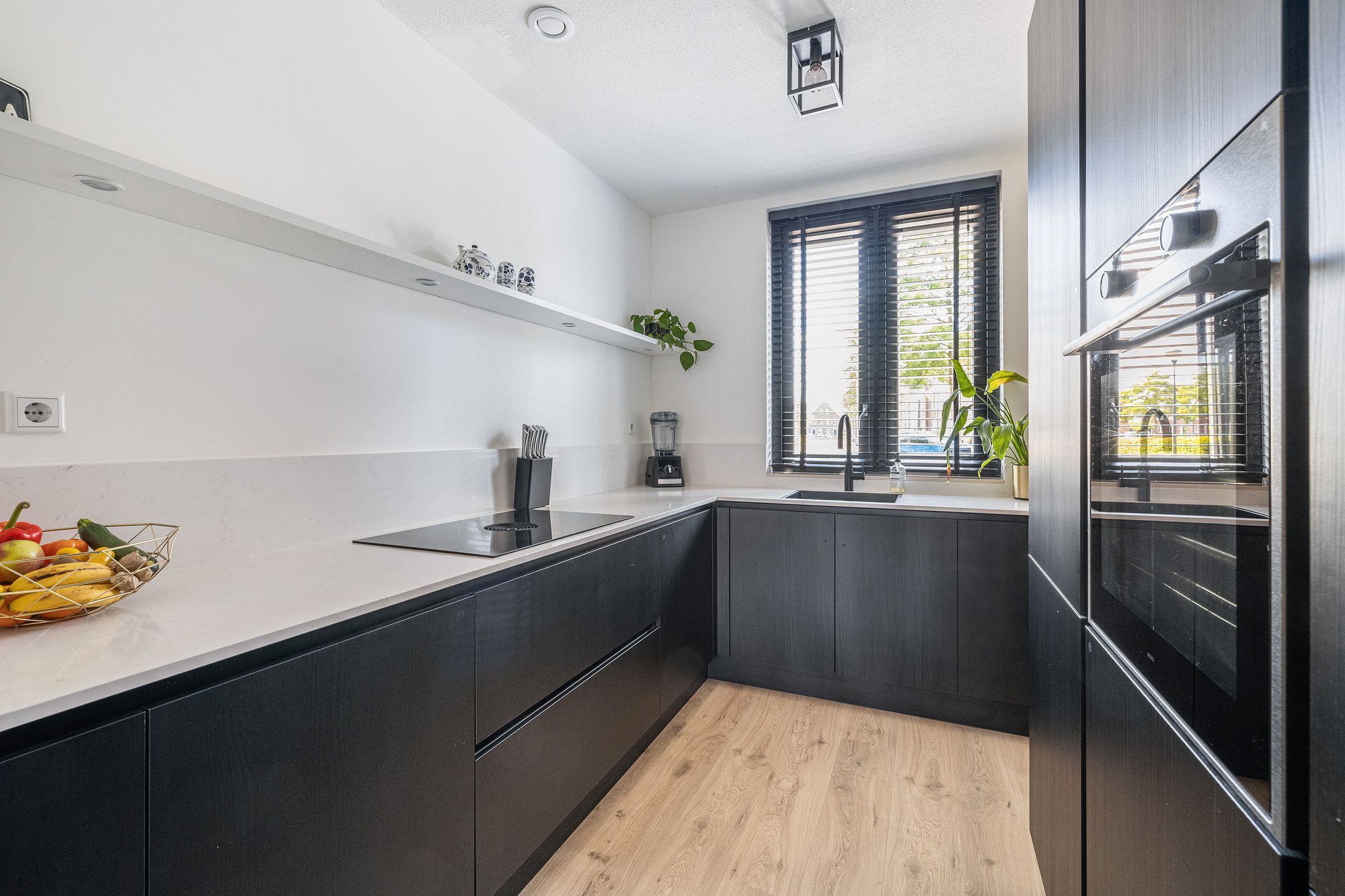 Photo 15 of Baljuw 6