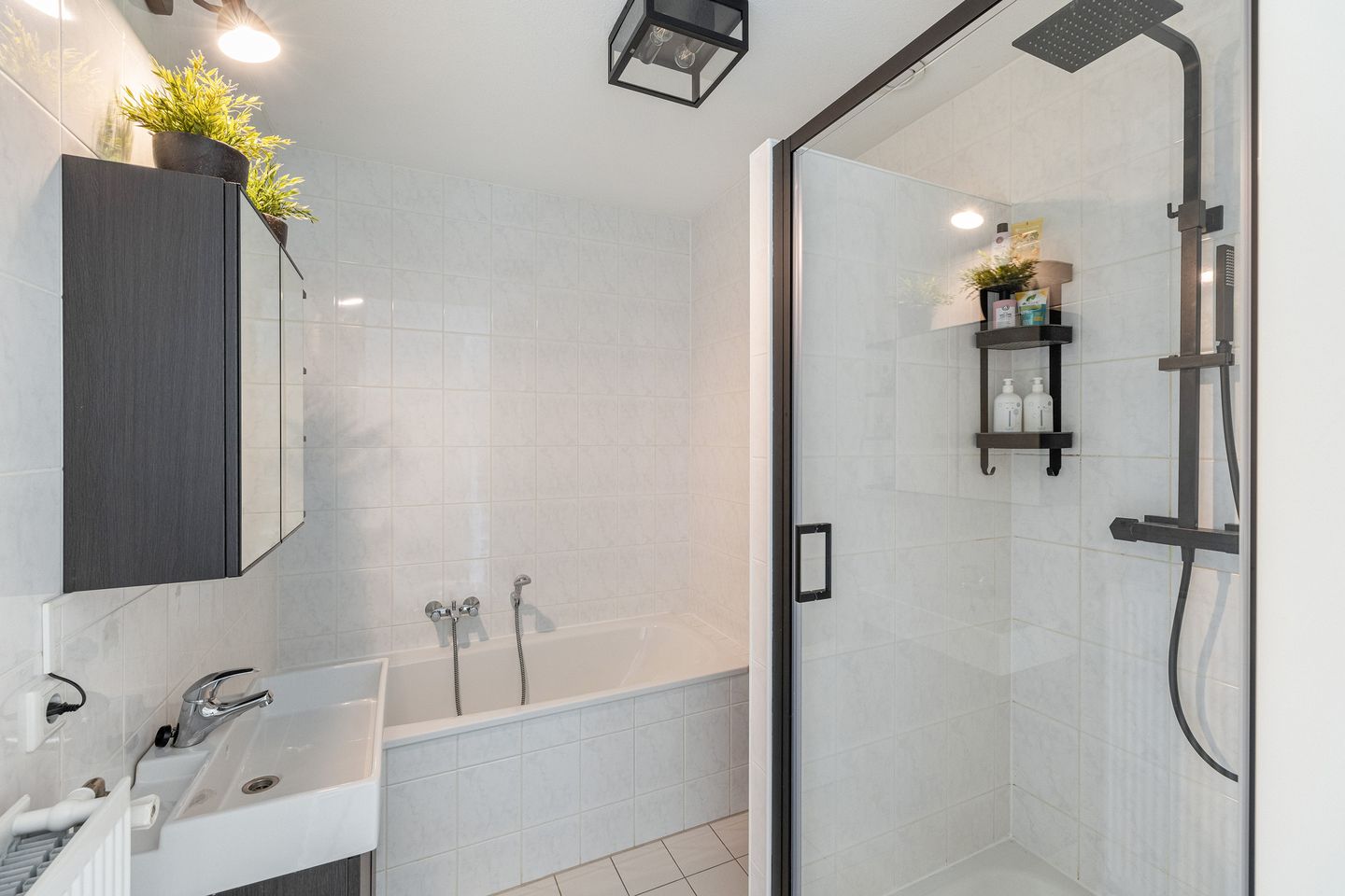 Photo 29 of Baljuw 6