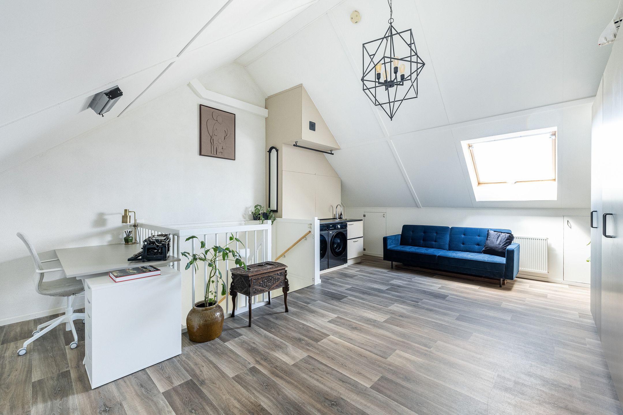 Photo 33 of Baljuw 6