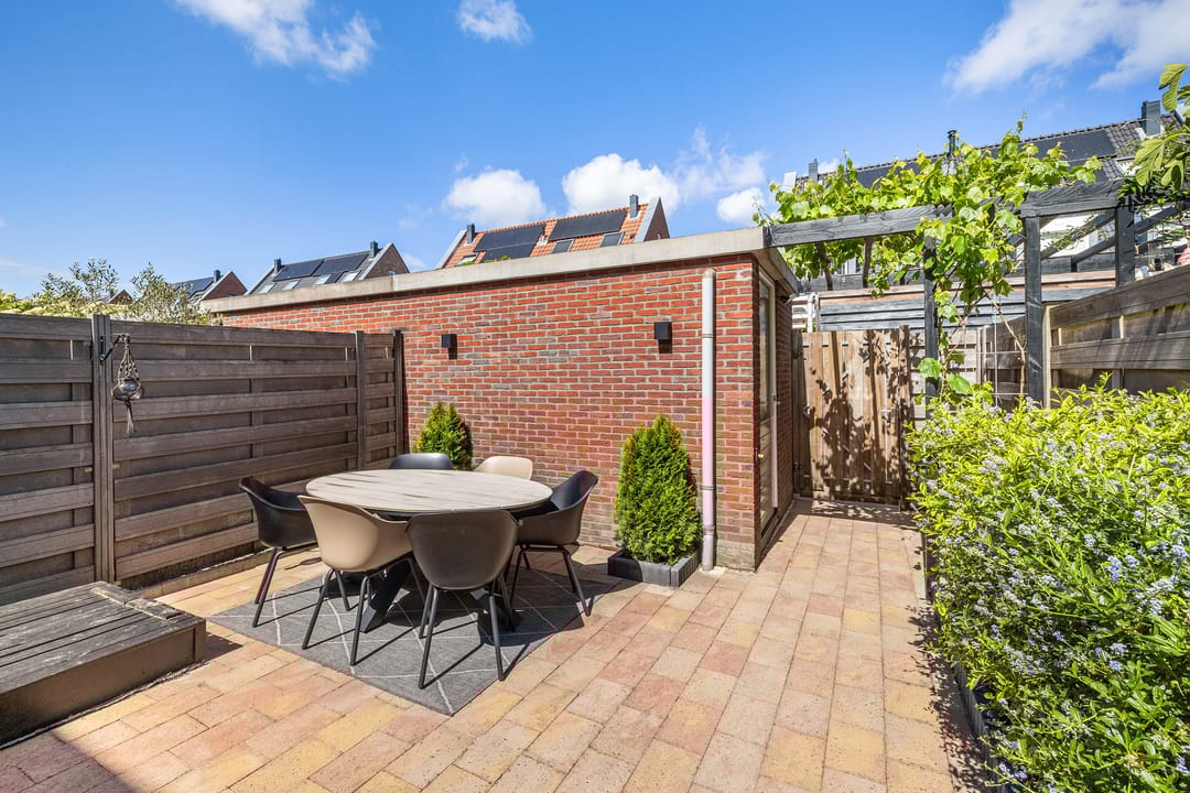 Photo 38 of Baljuw 6