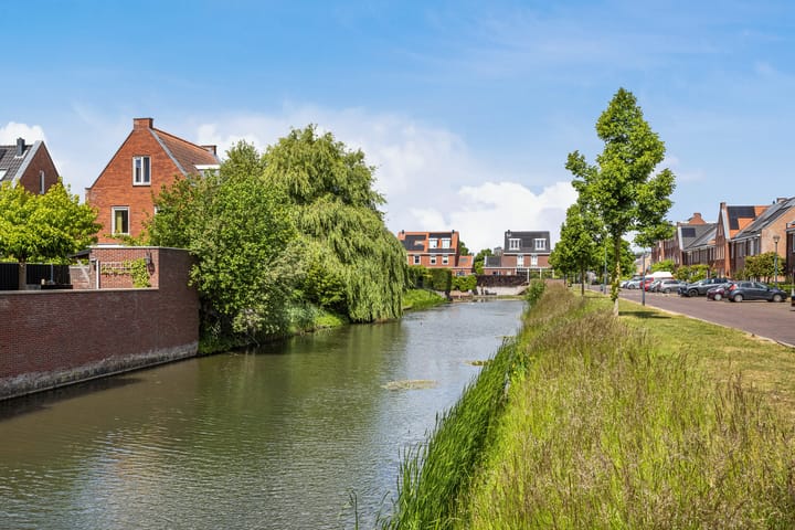 Foto 46 van Baljuw 6