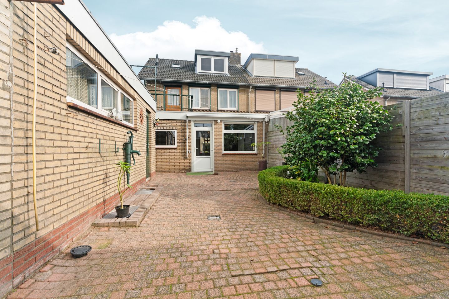 Foto 25 van Gildenstraat 6