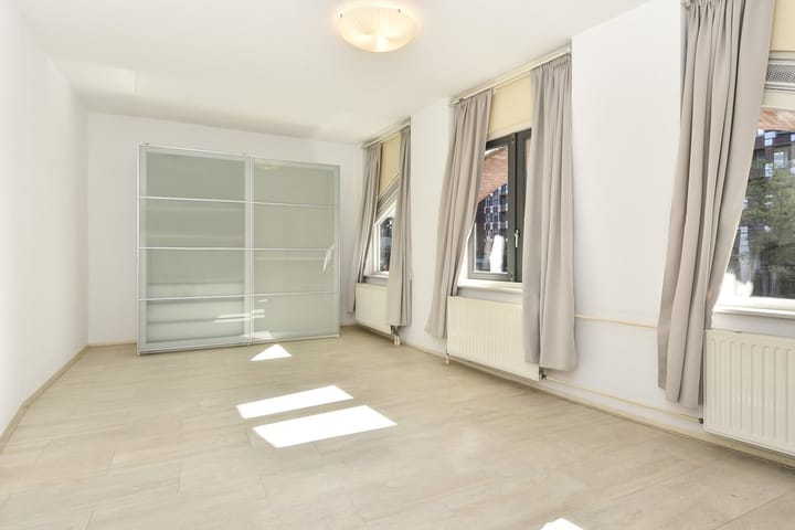 Foto 23 van Muzenplein 23