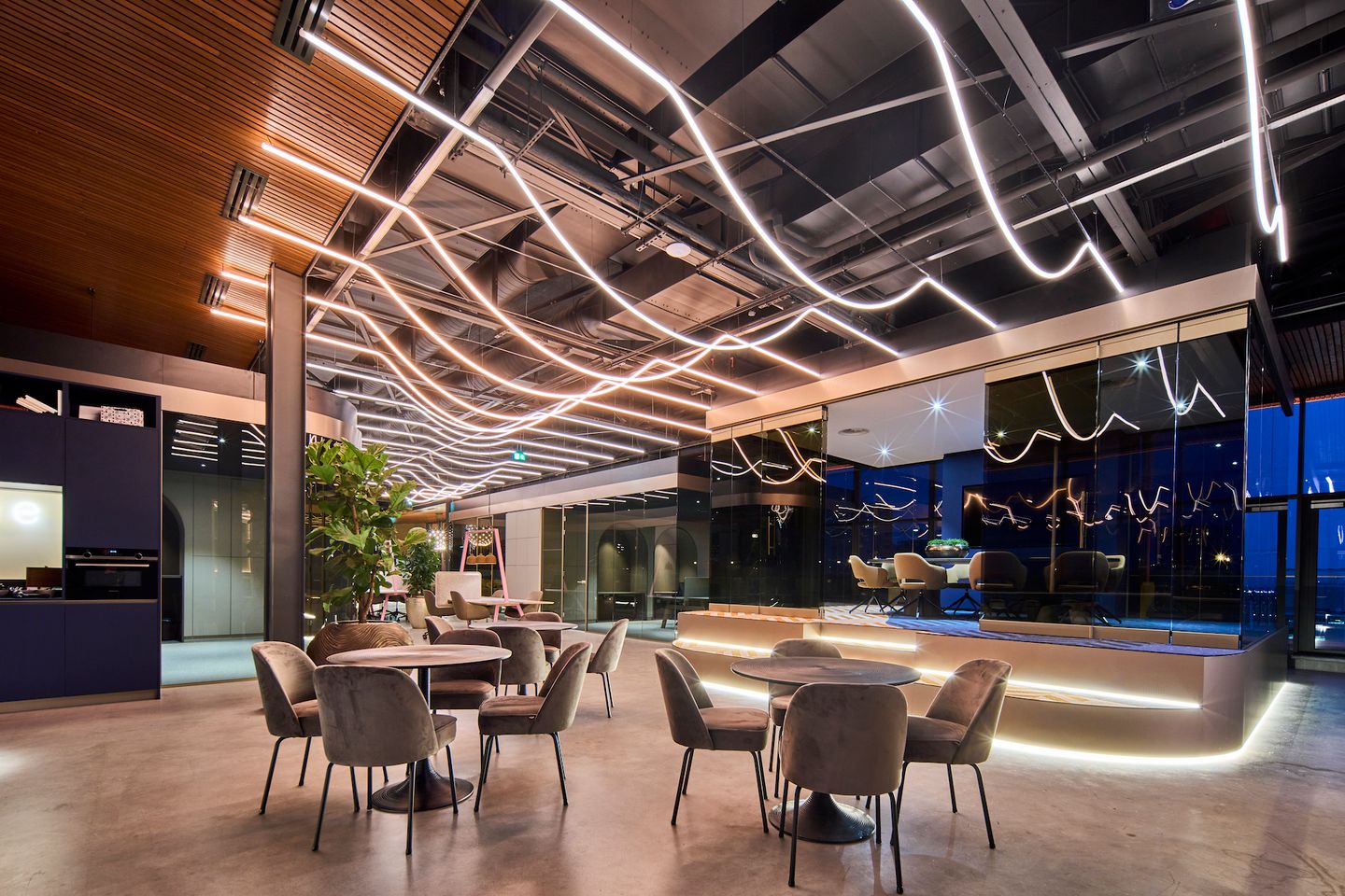 Bekijk foto 4 van Achtseweg Zuid 159-R