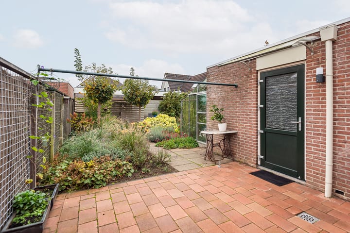 Photo 4 of Valeriaan 9