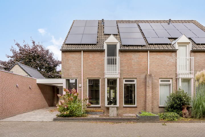 Photo 3 of Hoevenstraat 28