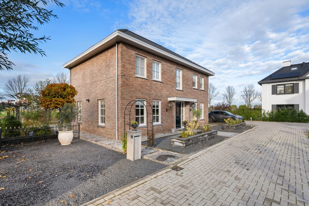 Foto 41 van Gerrit Voorenkade 1