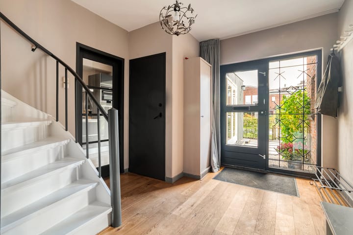 Foto 5 van Ten Oeverstraat 106