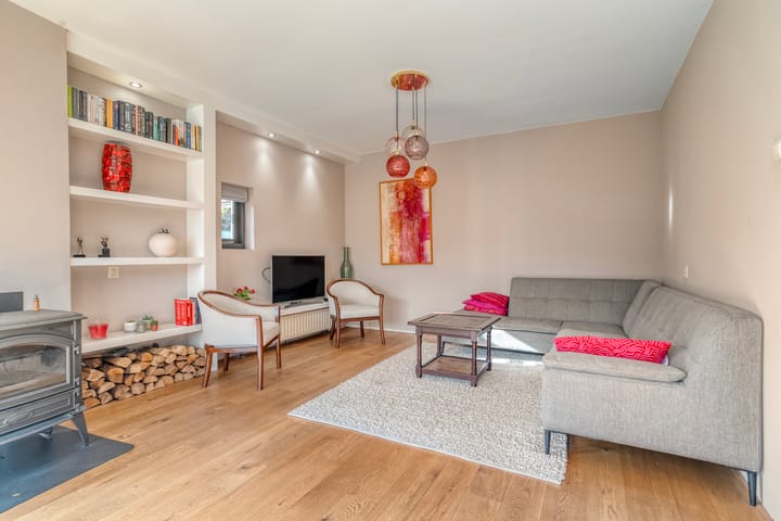 Foto 14 van Ten Oeverstraat 106