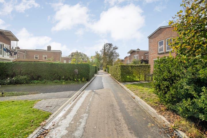 Foto 35 van Ten Oeverstraat 106