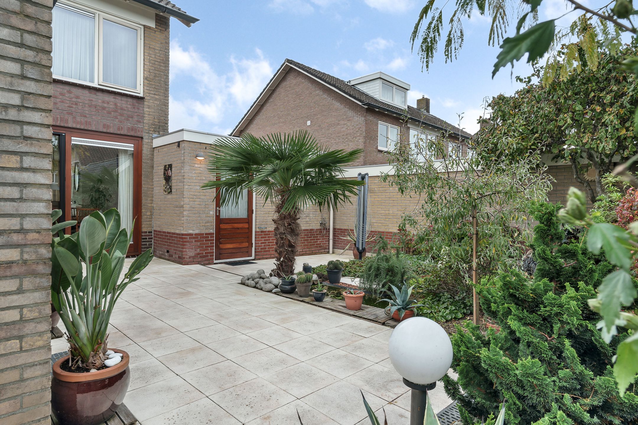 Foto 33 van Baron Bentinckstraat 57