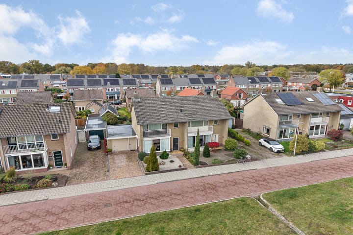 Foto 38 van Baron Bentinckstraat 57