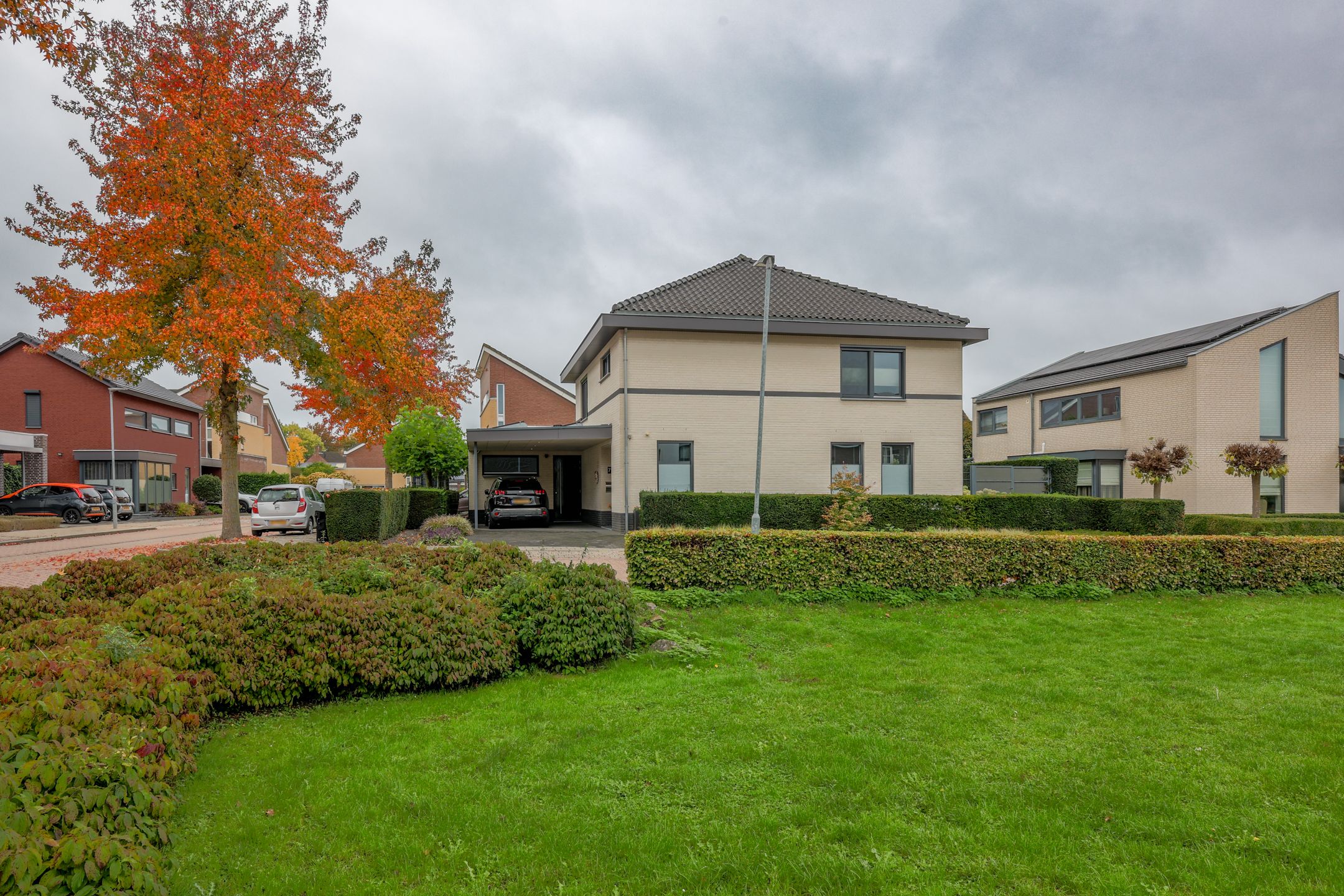 Foto 39 van van Elmptstraat 70