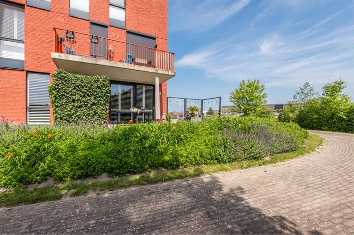 Foto 38 van Dettifossstraat 304