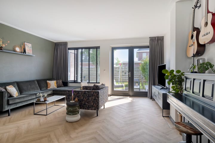 Photo 2 of Hoekweg 15