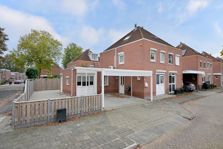 David van Bourgondiëstraat 64