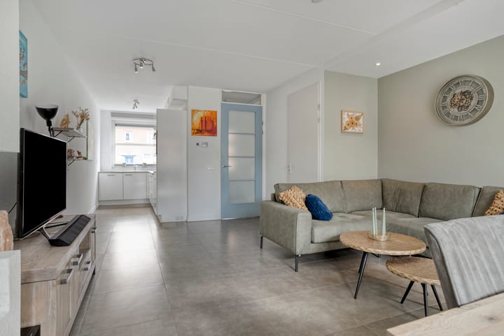 Foto 10 van Afrikaanderstraat 6