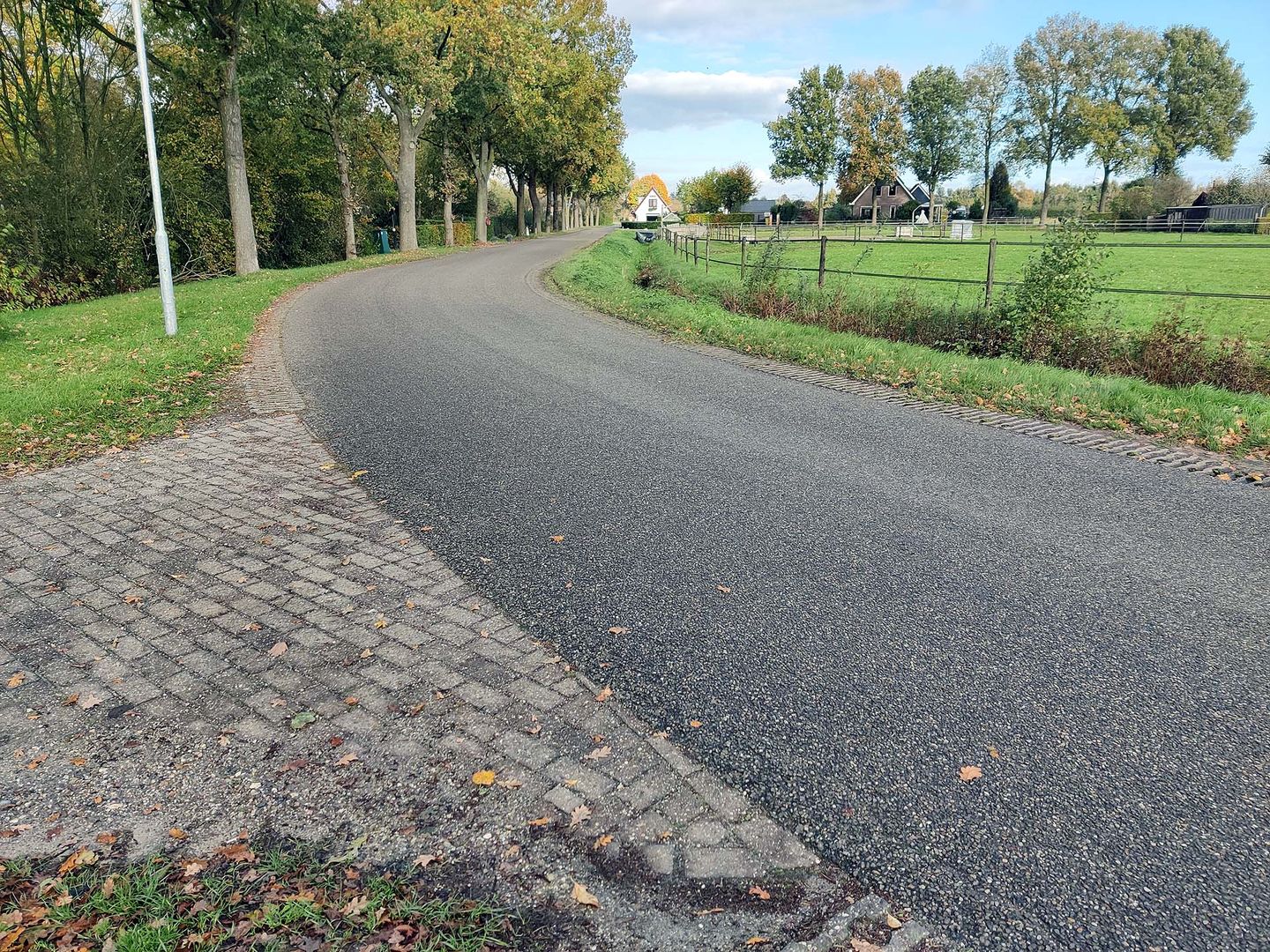 Bekijk foto 2 van Oenerweg